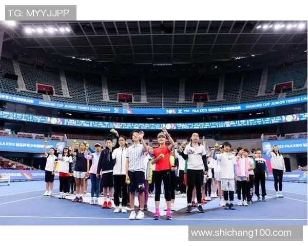 重庆网球队技术分析与训练方法探讨助力青少年网球发展